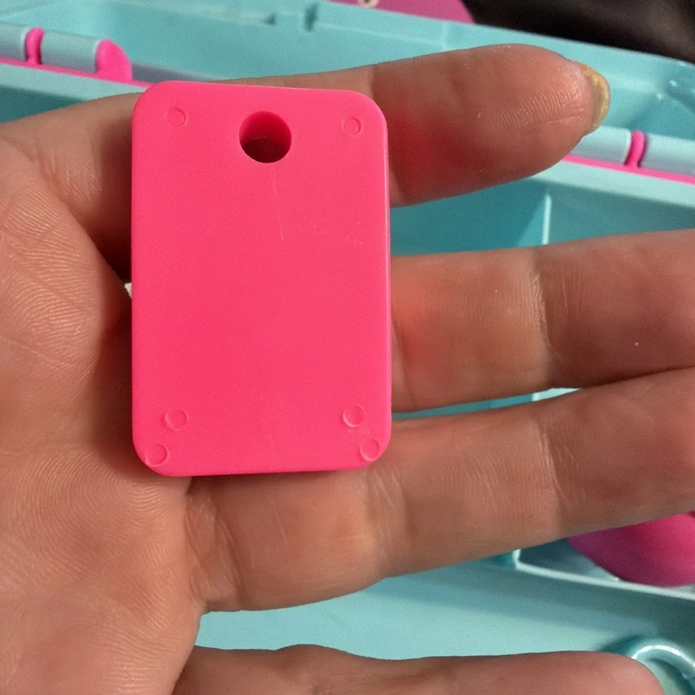 L.O.L Surprise Play Box Tackle Box Accessories‎ Storage Case Comes w/ 2 Bobber+